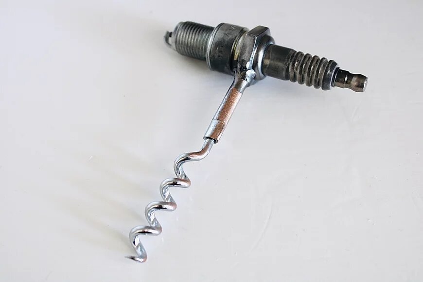 Sparkplug Corkscrew