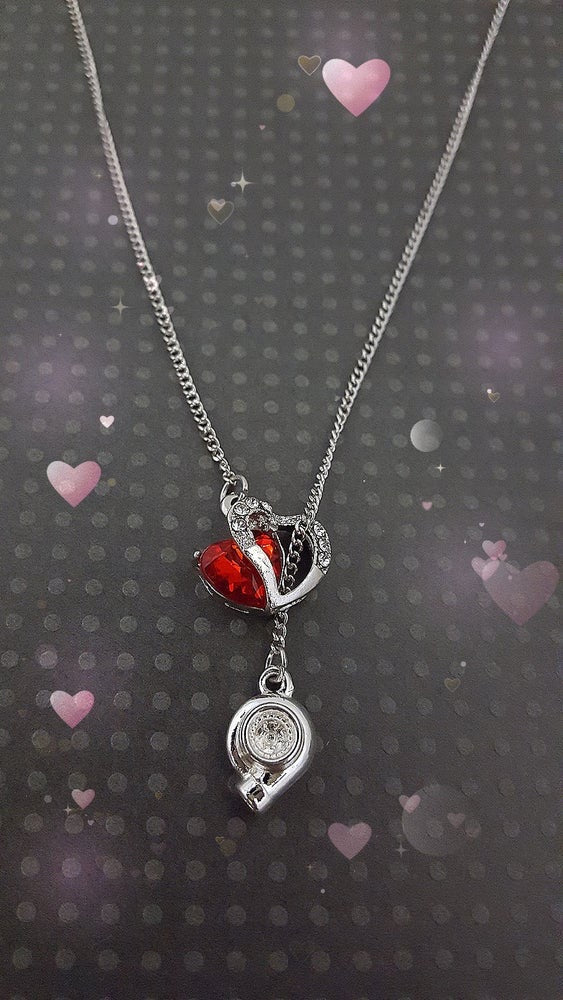 Turbo heart pendant necklace